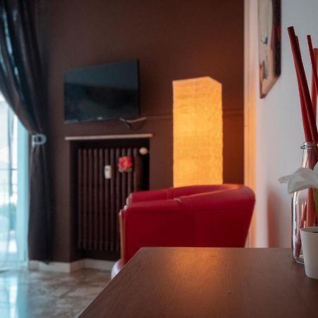 Civico 8 B&B - Appartamento Parme Extérieur photo